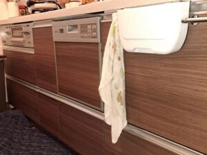 神奈川のキッチン取付け隊　浅型を深型食洗機に取替　施工前　